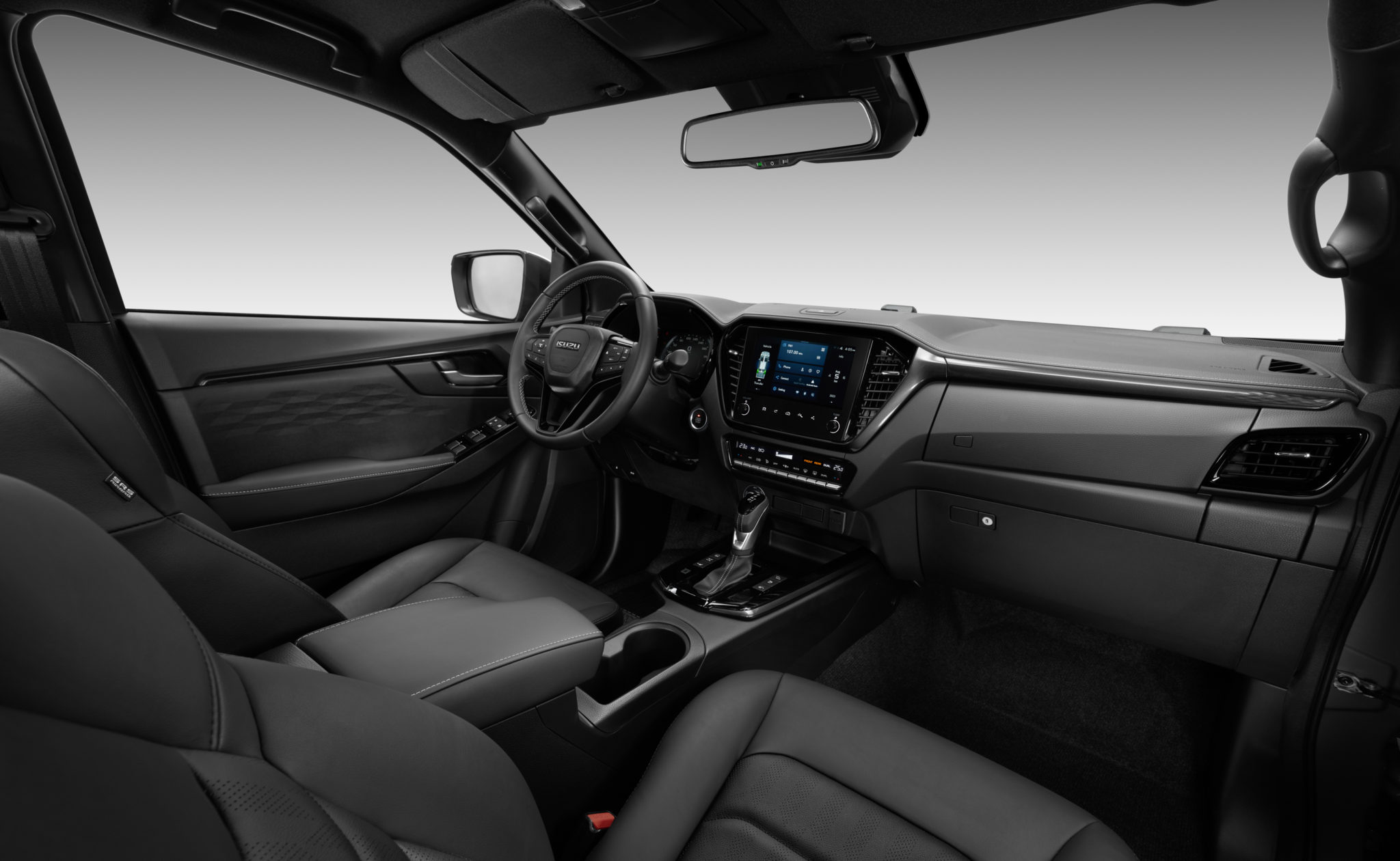 Interior Dashboard_45_EU LHD_RBE_Leather_4x4_AT 2048x1260