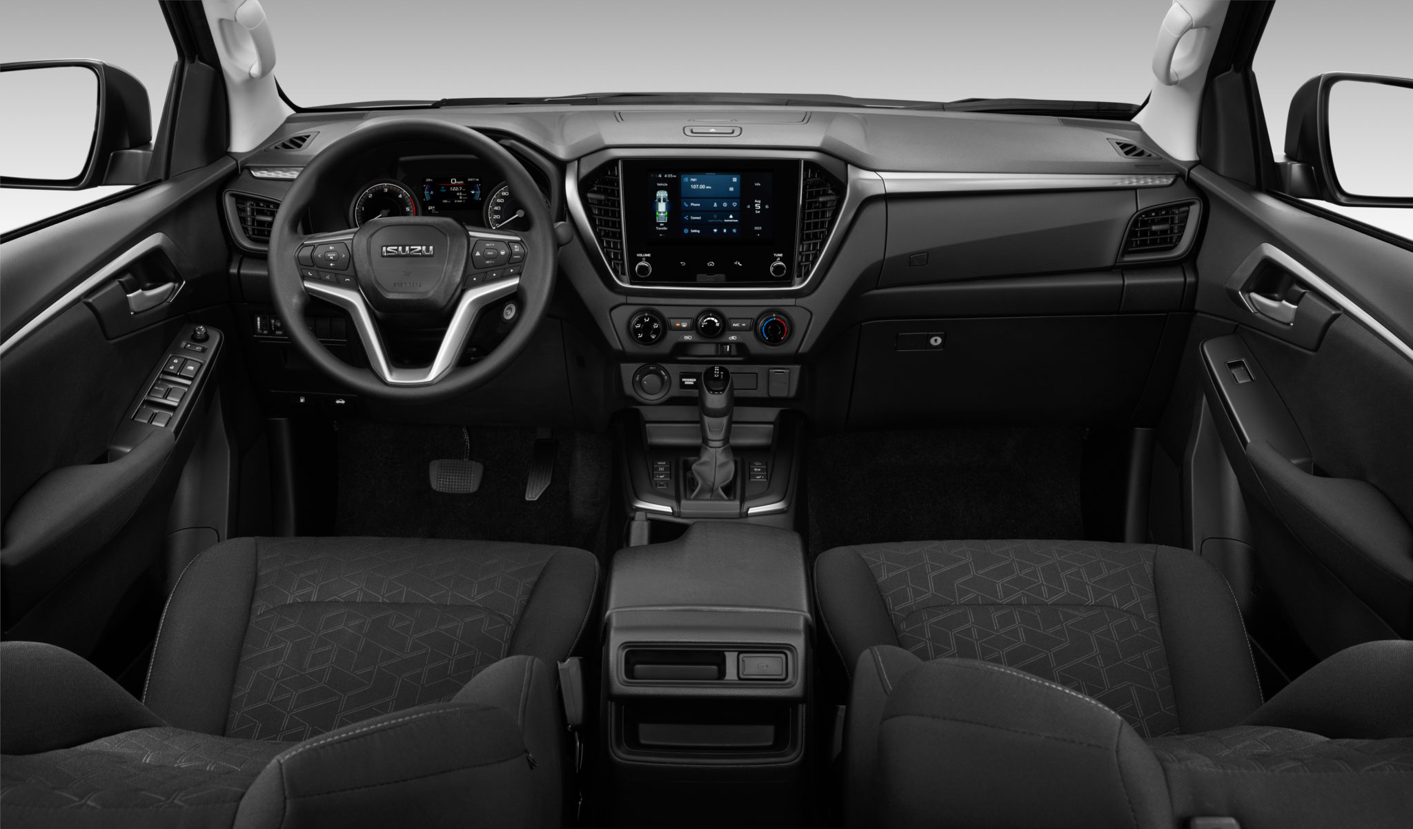 Interior Dashboard_EU LHD_RBC_Cloth High_4x4_AT 2048x1202