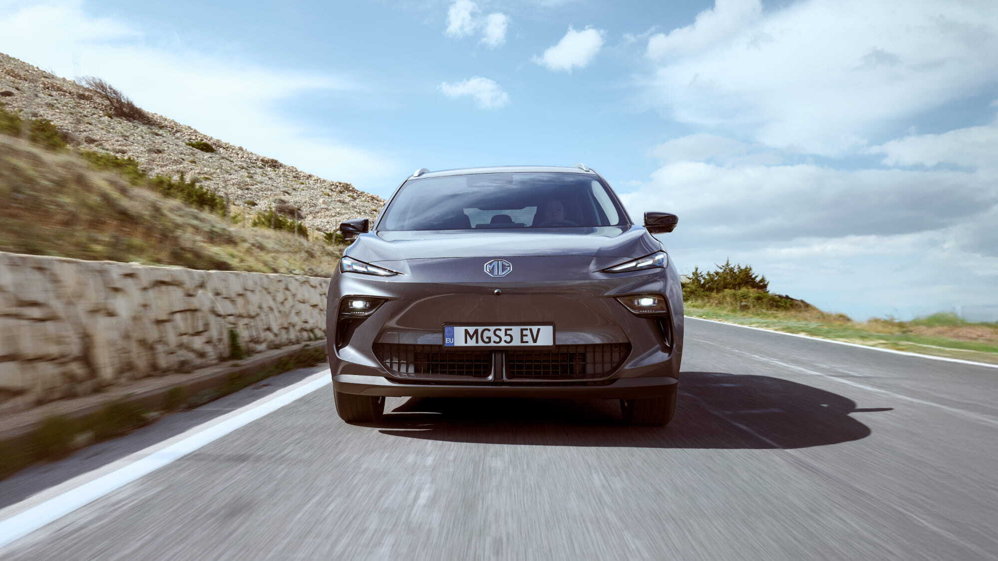 8dde63ae32b623b20d0da50cedb444bc94ac4391 2000x1125