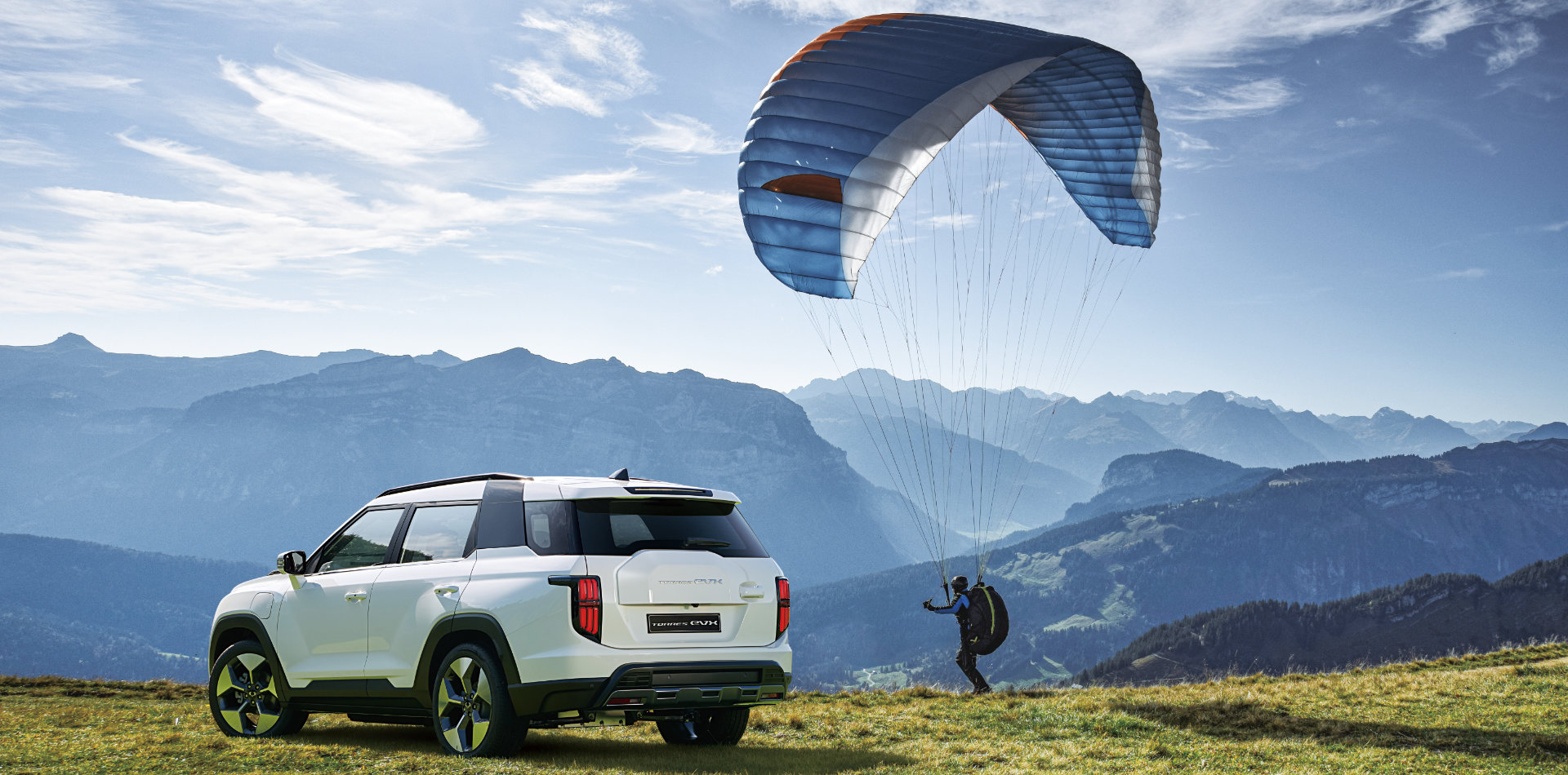 pic showroom detail torresevx 32