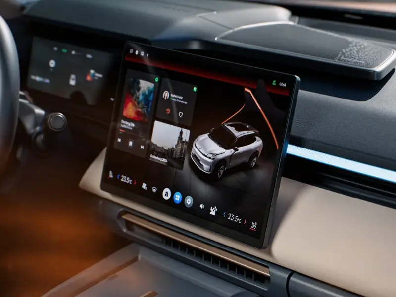 lynkco model_08 center_display all 800w