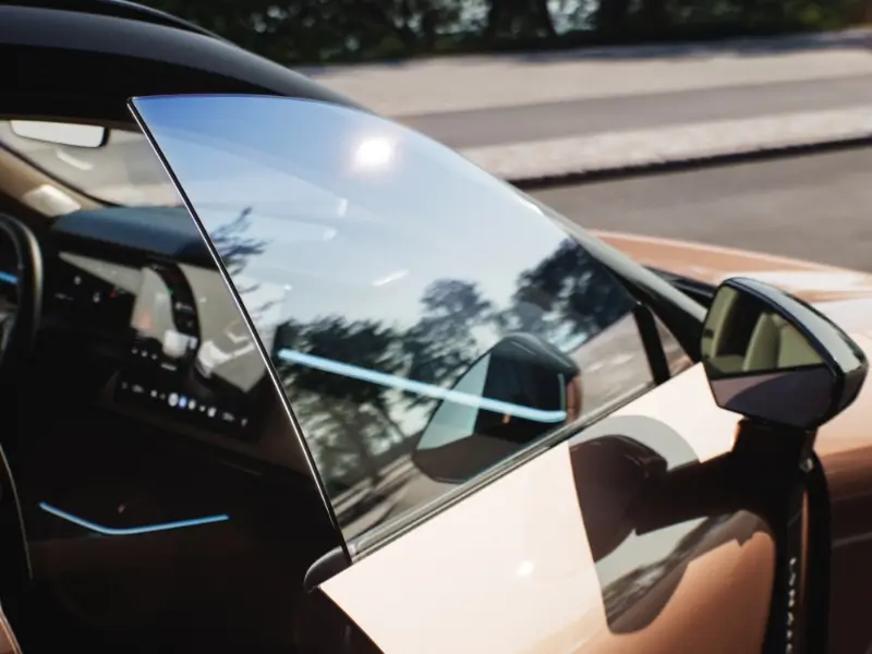 lynkco model_08 striking_design all 800w \(1\)